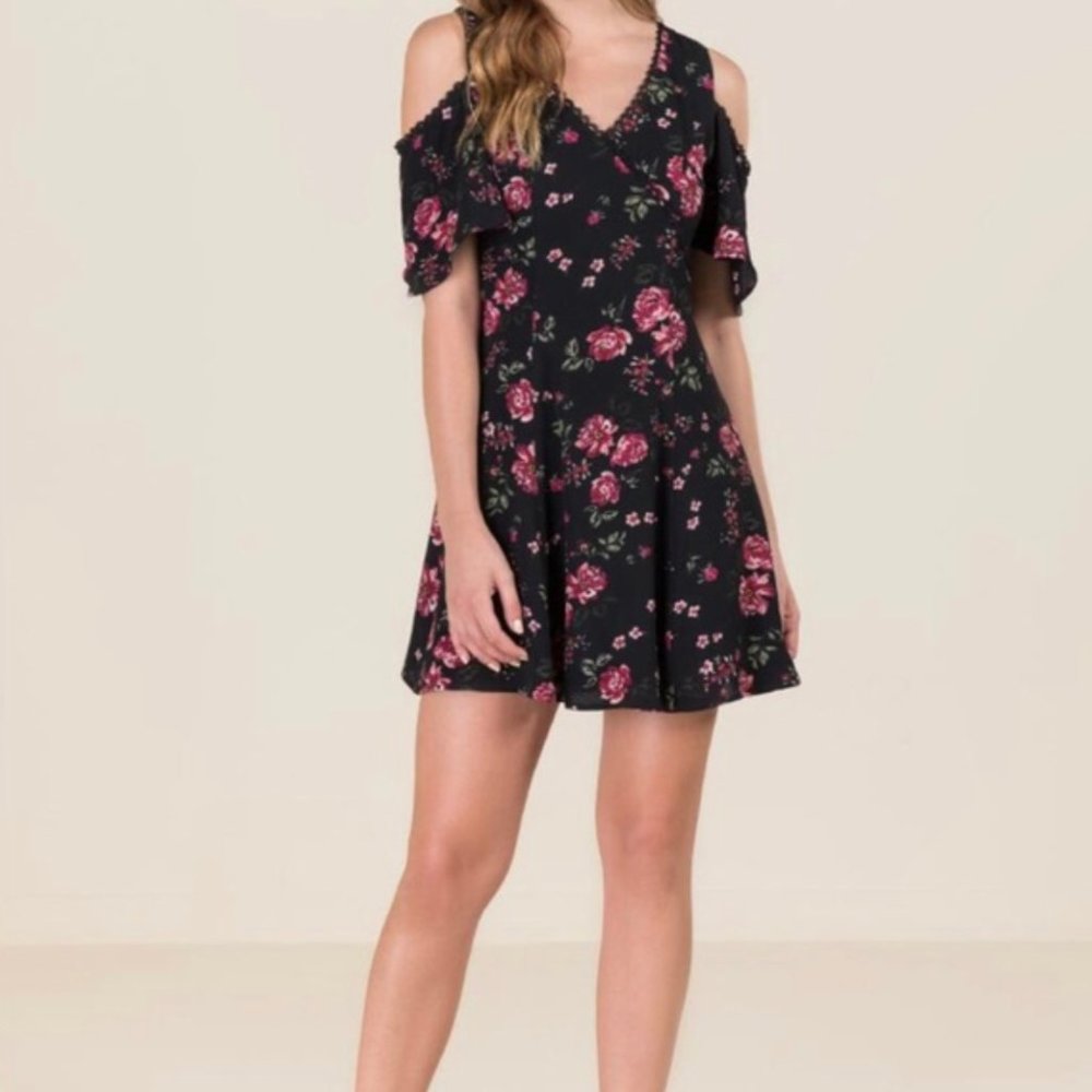 MI AMI Black Floral Mini Off Shoulder Dress
